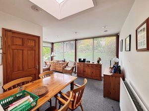 Photo 19- click for photo gallery